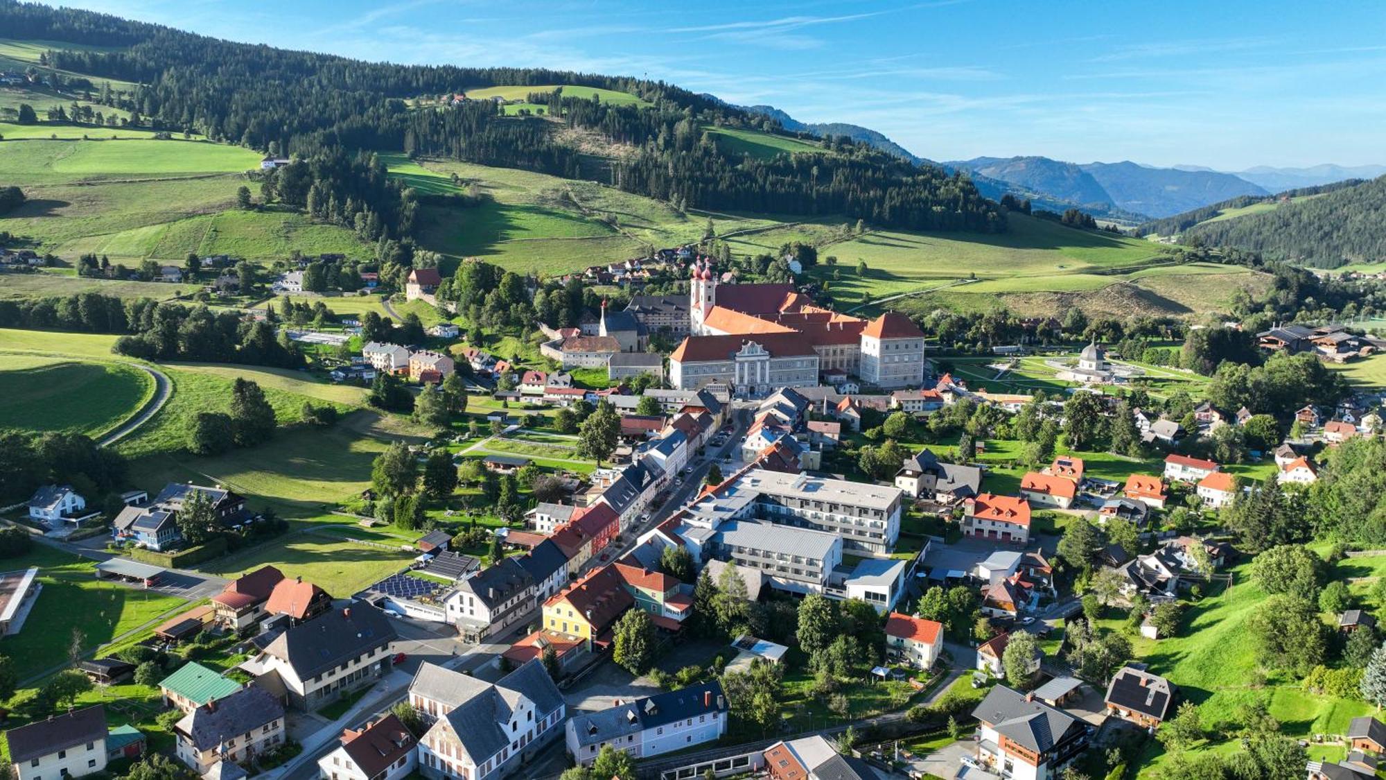 Hotel Auszeit St Lambrecht Санкт-Ламбрехт Экстерьер фото